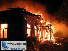 В Досчатом сгорел нежилой дом